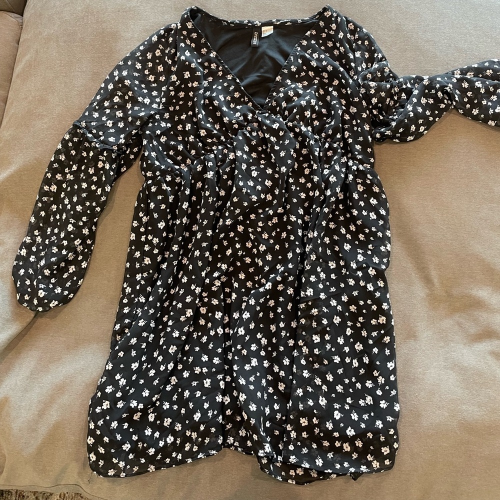 H&M dress